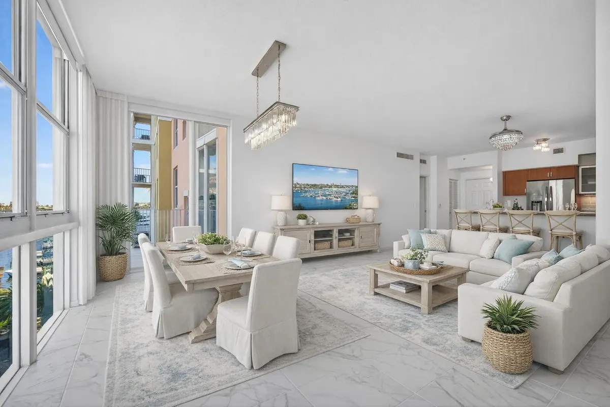 Coastal elegance in a bright condo at 806 E Windward Way 403, Lantana