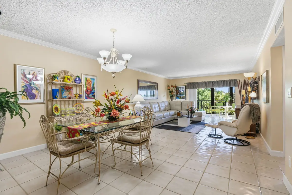 4-web-or-mls-AR Media 4 at 16091 Blatt Boulevard 304, Weston