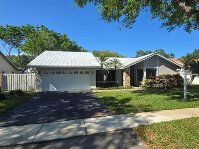 10207 NW 7th Court, Plantation – sold