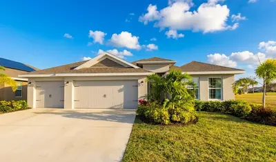 8820 Waterstone Boulevard, Fort Pierce – sold