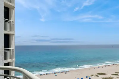 3000 N Ocean Drive 18 G, Singer Island – Condominium for sale