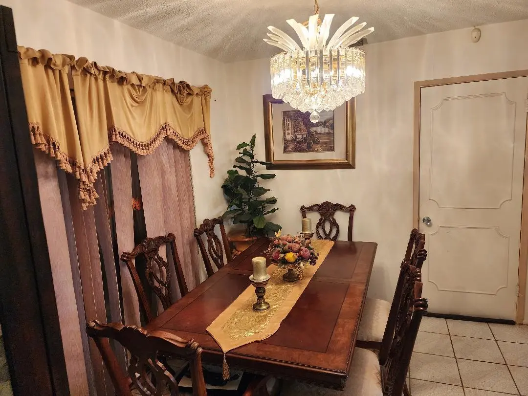 Formal DA at 4444 NW 42nd Avenue, Lauderdale Lakes