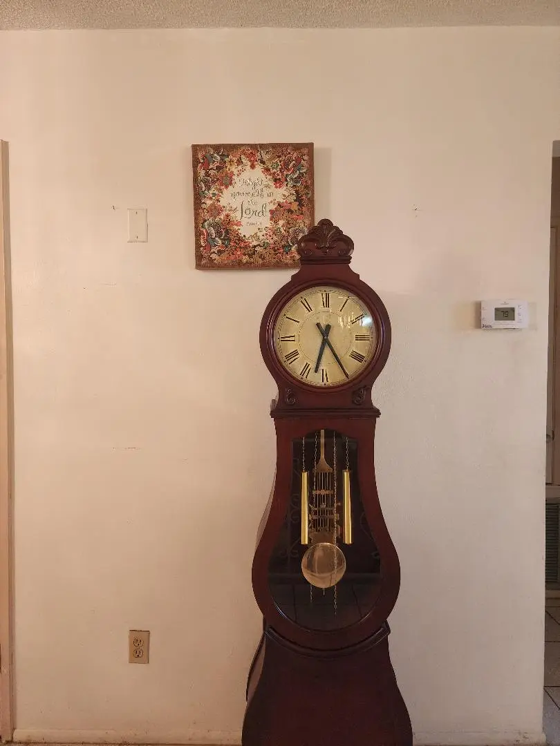 Mobile Clock at 4444 NW 42nd Avenue, Lauderdale Lakes