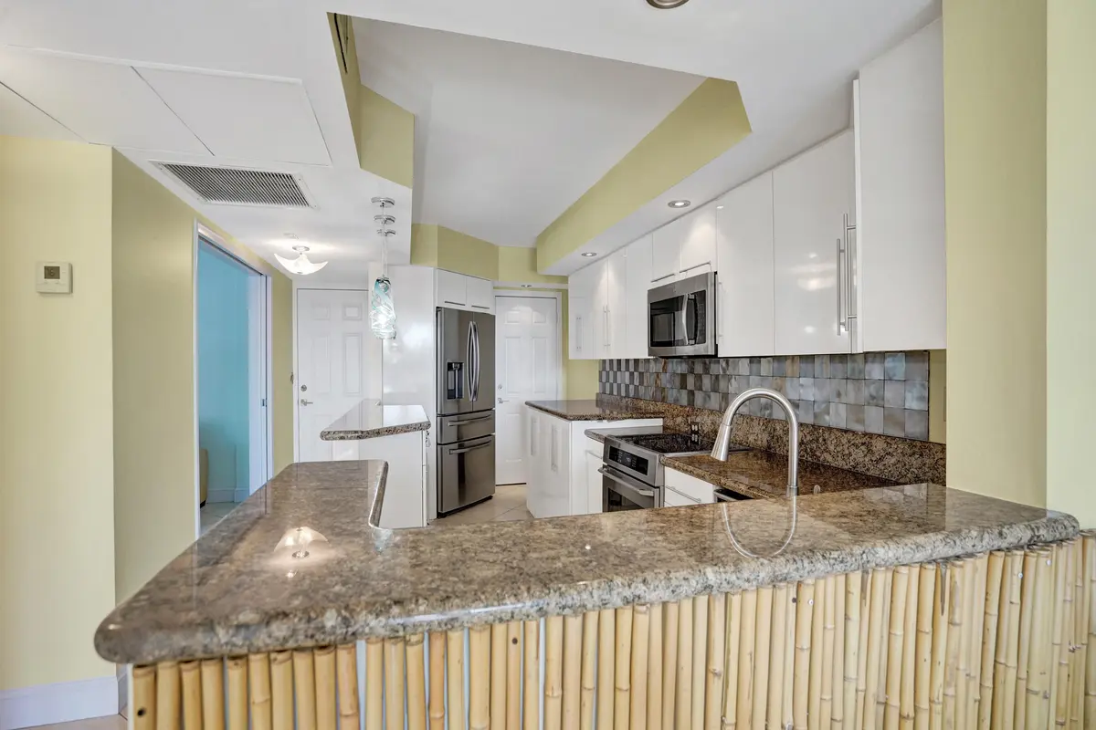 DSC02724 at 155 Isle Of Venice Drive 404, Fort Lauderdale