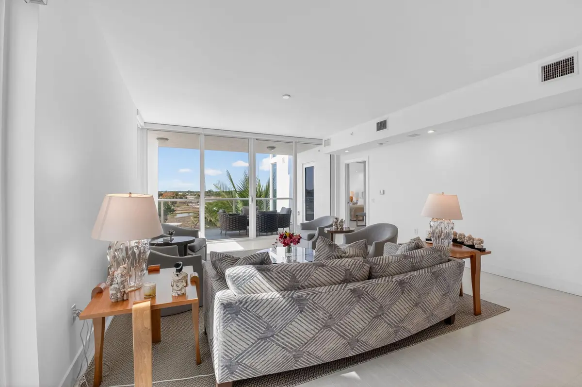 Great room at 20155 Boca West Drive B401, Boca Raton