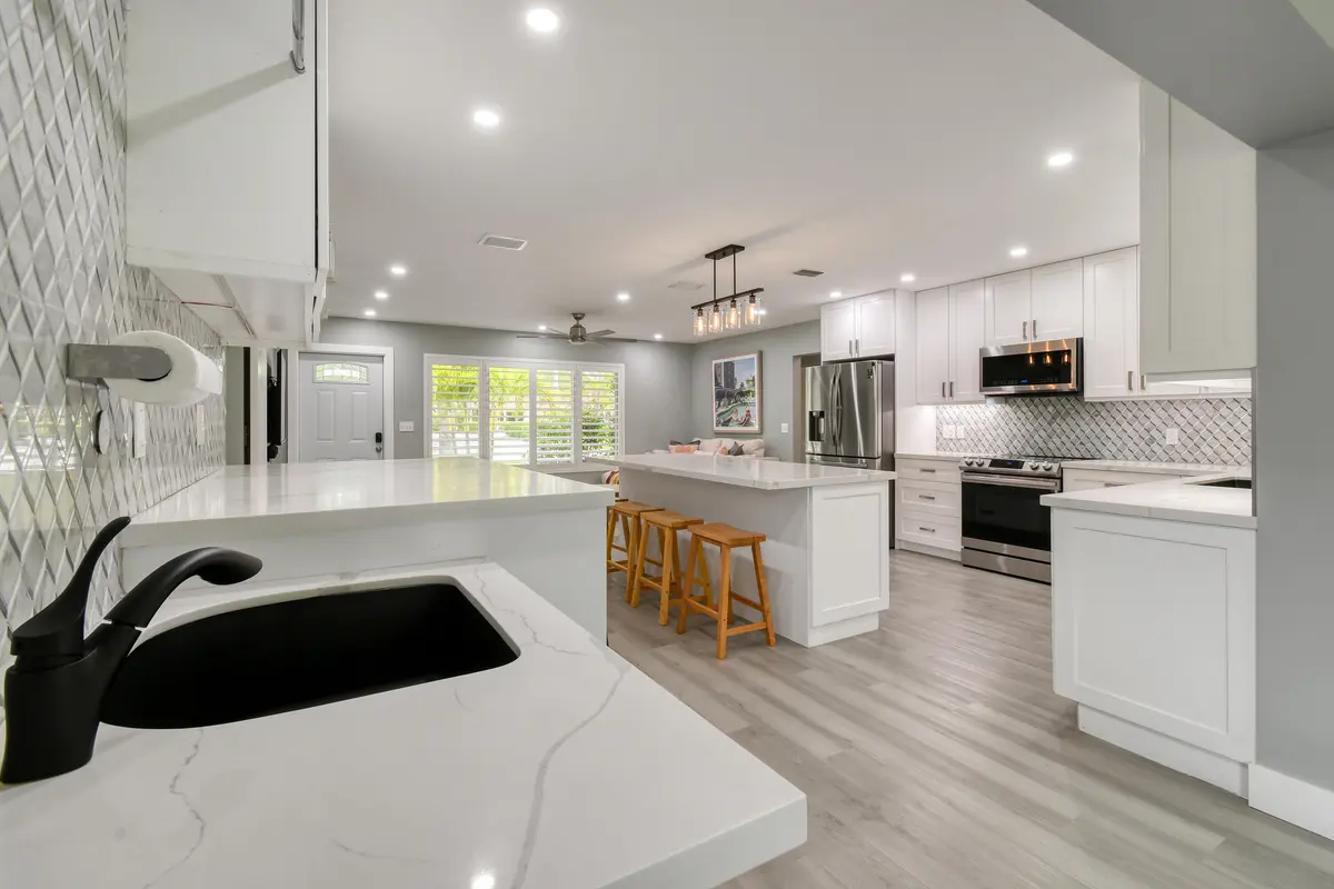 Kitchen to Living Room at 400 Tequesta Drive, Tequesta
