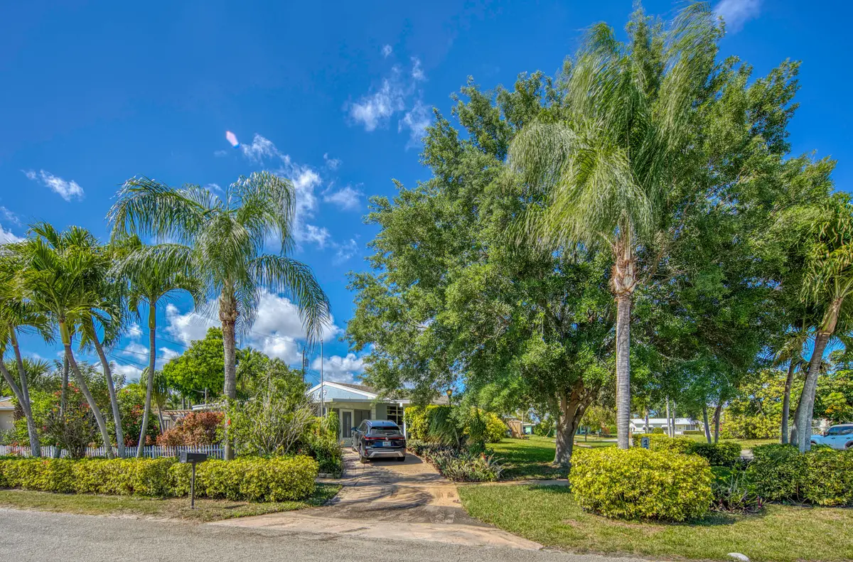 4R7A6120_hdr_panorama at 1328 Lake Victoria Drive, Lake Worth Beach