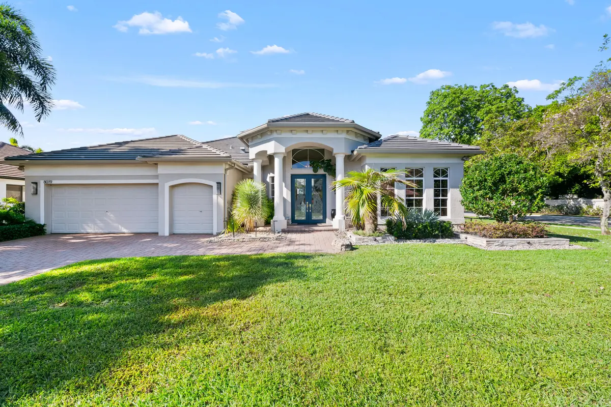 DSC_0458 at 8019 S Savannah Circle, Davie