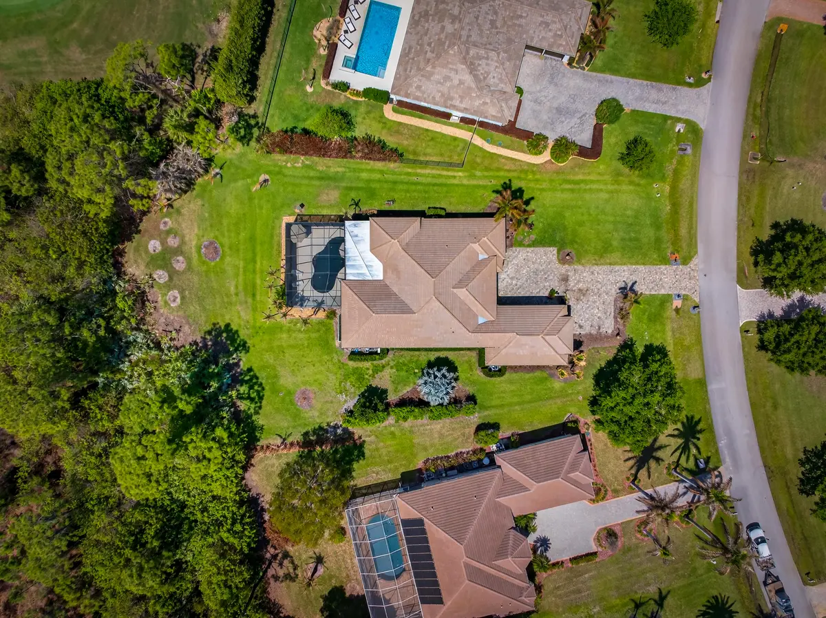 Top of house aerial at 523 SW Squire Johns Lane, Palm City