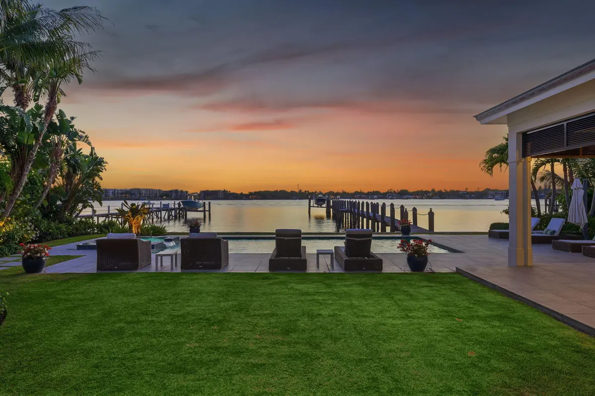 76-web-or-mls-DSC09776 at 825 W Oyster Lane, Lantana