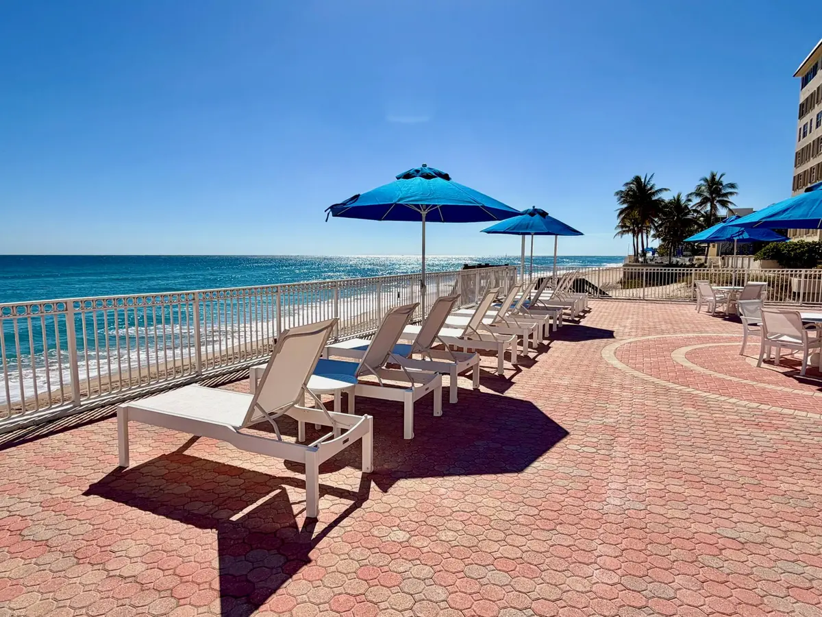 Direct Ocean Front at 3460 S Ocean Boulevard 2090, Palm Beach