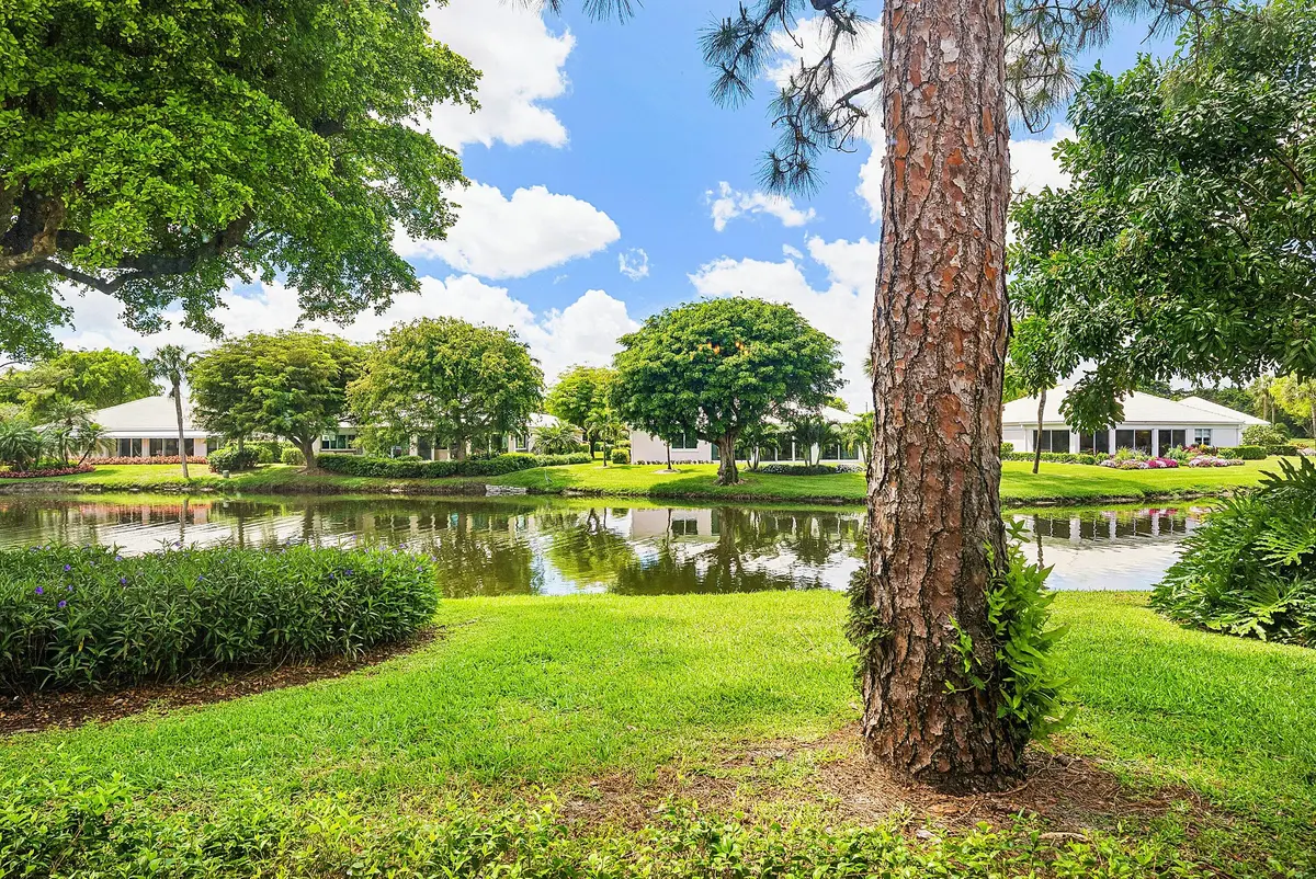 View at 4473 Sanderling Circle, Boynton Beach