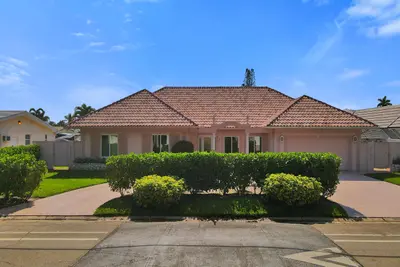 5530 Bayview Drive, Fort Lauderdale – Single Family Residence for sale