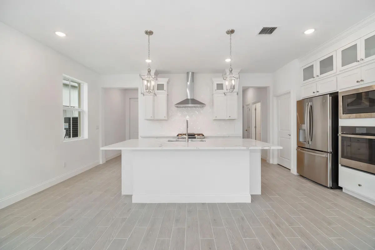 Kitchen at 10075 NW Dreamweaver Road, Port St. Lucie