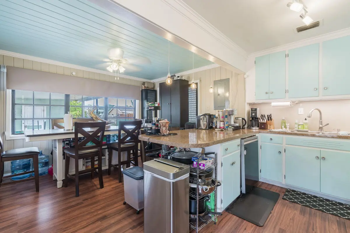7-web-or-mls-iPixx_01_5 at 508 S B Street, Lake Worth Beach