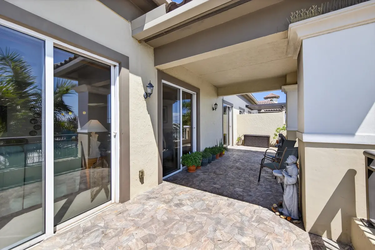mcclellan-8 at 2631 NE 14th Avenue 406, Wilton Manors