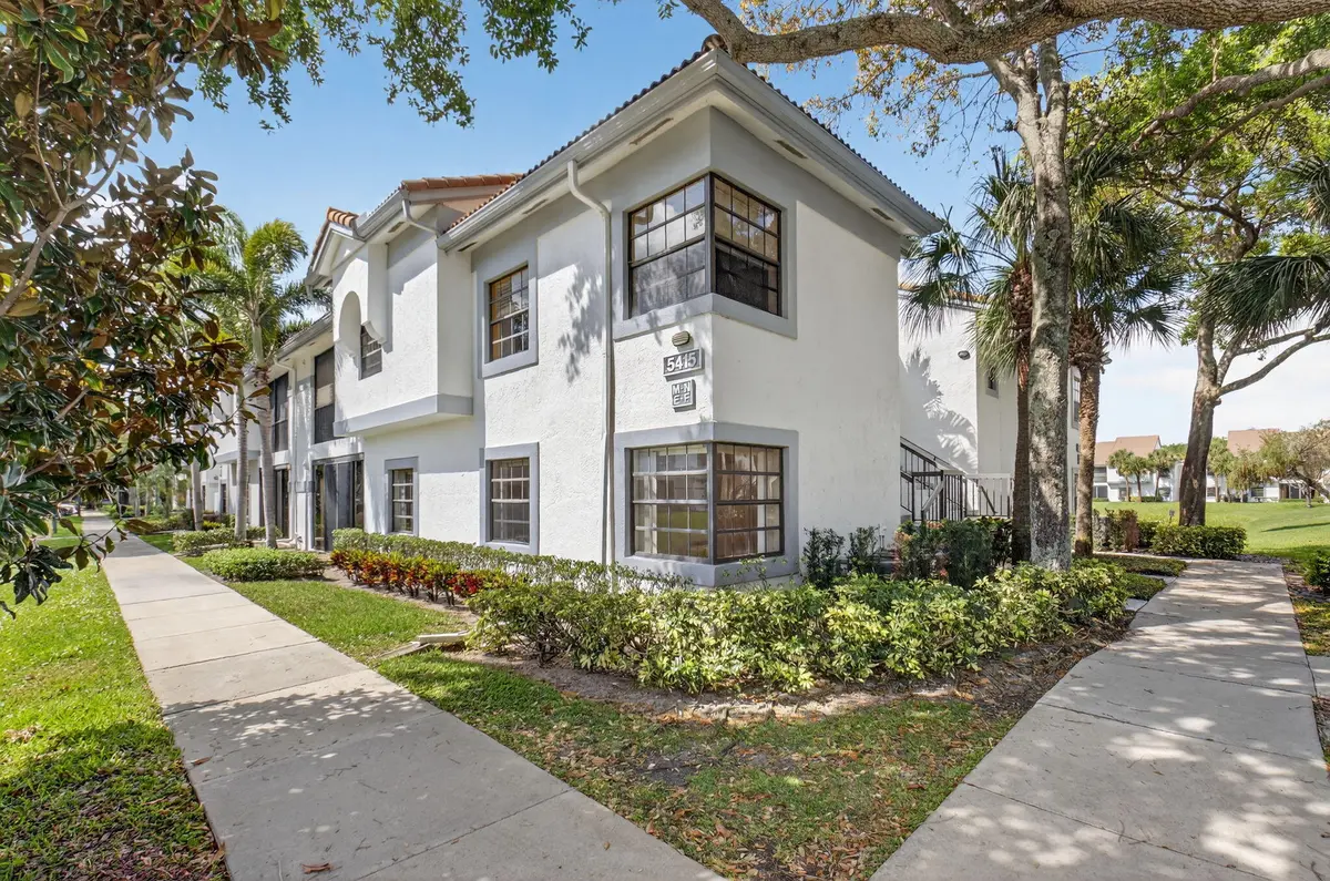 5415 Verona Drive at 5415 Verona Drive F, Boynton Beach