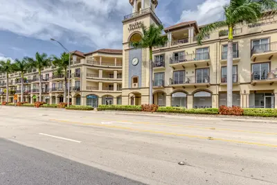 2631 NE 14th Avenue 406, Wilton Manors – sold