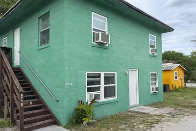 2206 Delaware Avenue, Fort Pierce – Quadruplex for sale