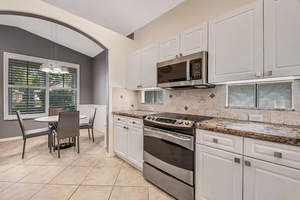 8202 Bellafiore Way, Boynton Beach, FL – photo 4