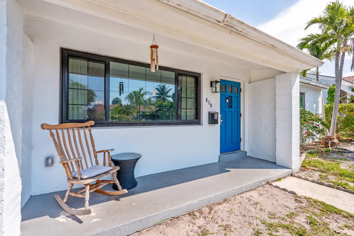 7-web-or-mls-A7409087 at 919 30th Street, West Palm Beach
