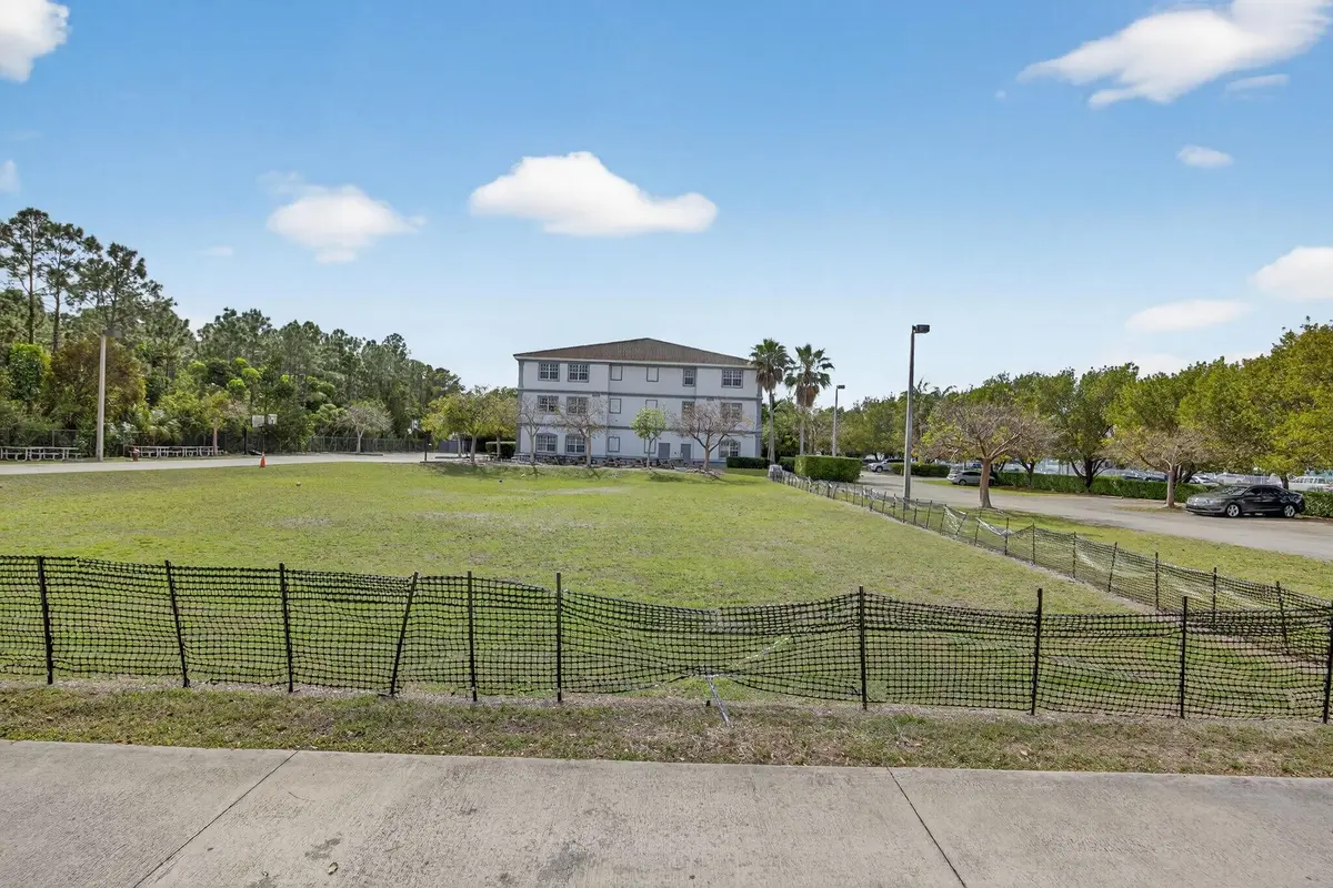 South Miami School For Sale at 713 W Palm Drive, Florida City