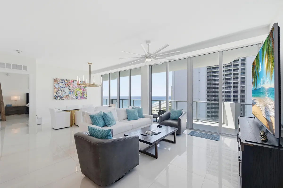 1__d4s7000 at 3100 N Ocean Drive H-1506, Singer Island