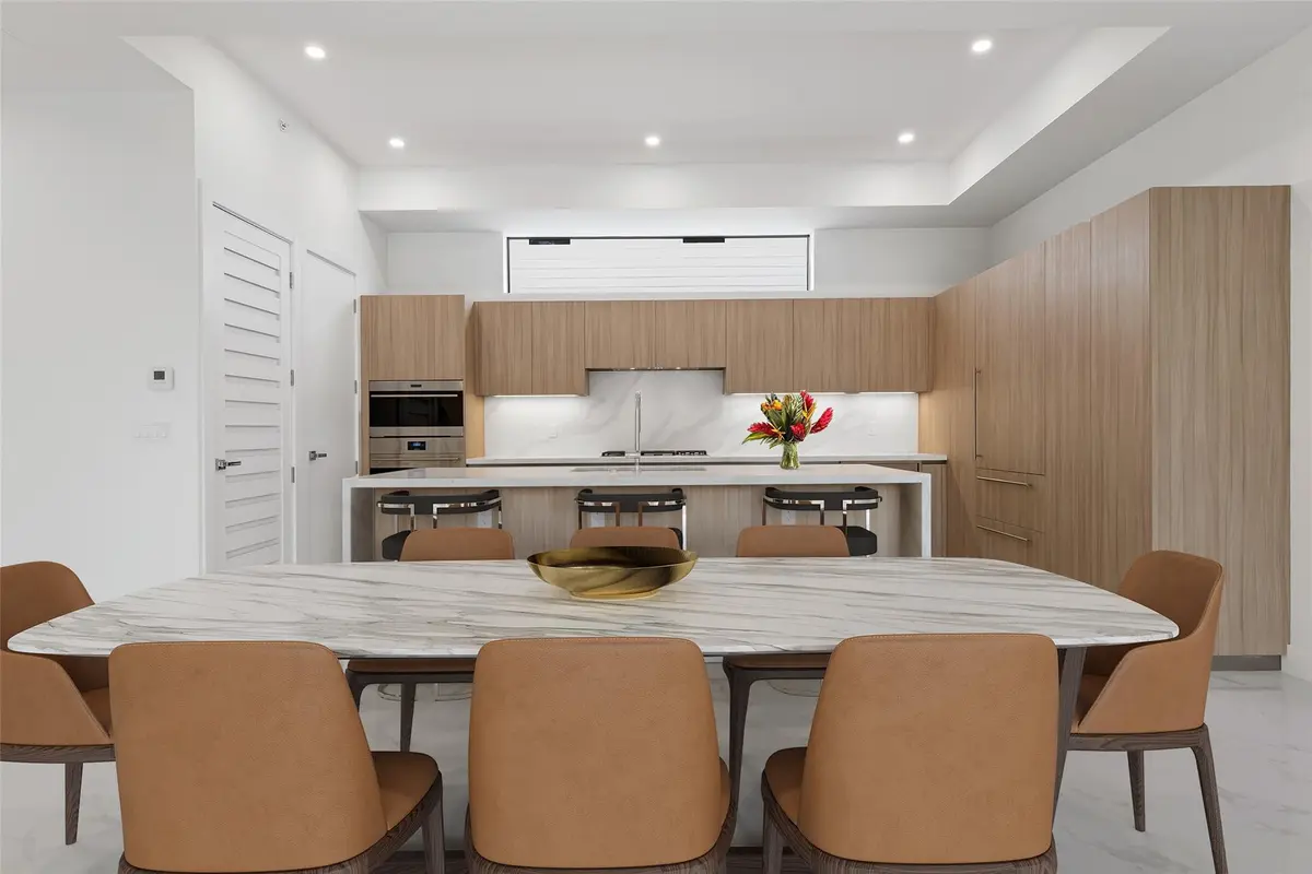 Photo 6 at 804 NE 2nd Street, Fort Lauderdale