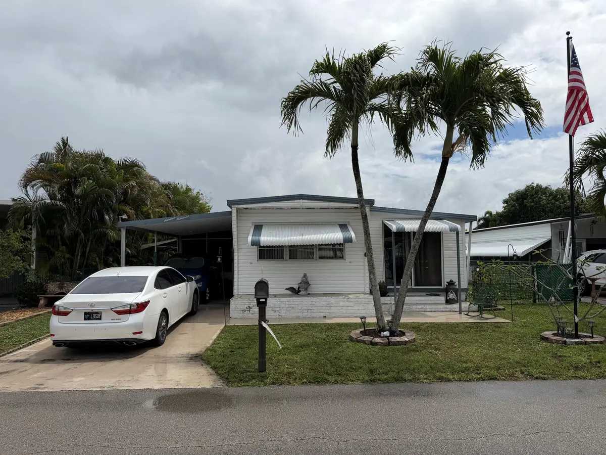 1900 SW 83rd Terrace, Davie, FL – photo 1