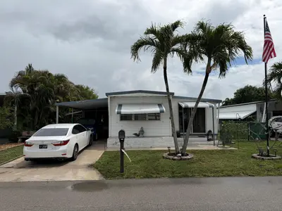 1900 SW 83rd Terrace, Davie – sold