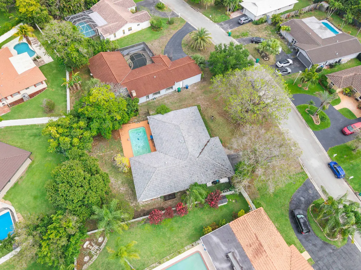 10601 Nw 43rd Ct_004 at 10601 NW 43rd Court, Coral Springs