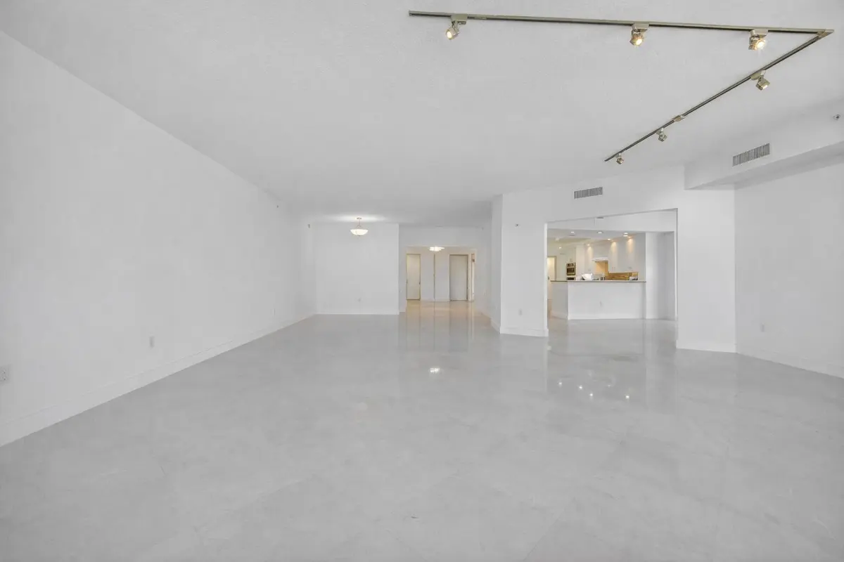 now vacant at 4600 N Ocean Drive 801, Singer Island