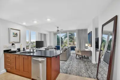 3800 N Ocean Drive 518, Singer Island – Condominium for sale