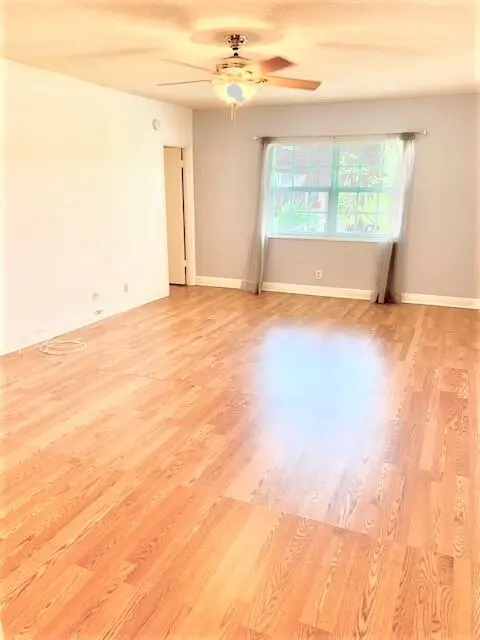 lr 2 at 2426 SE 17th Street 307a, Fort Lauderdale