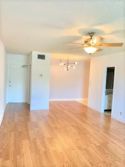 2426 SE 17th Street 307a, Fort Lauderdale – Condominium for sale