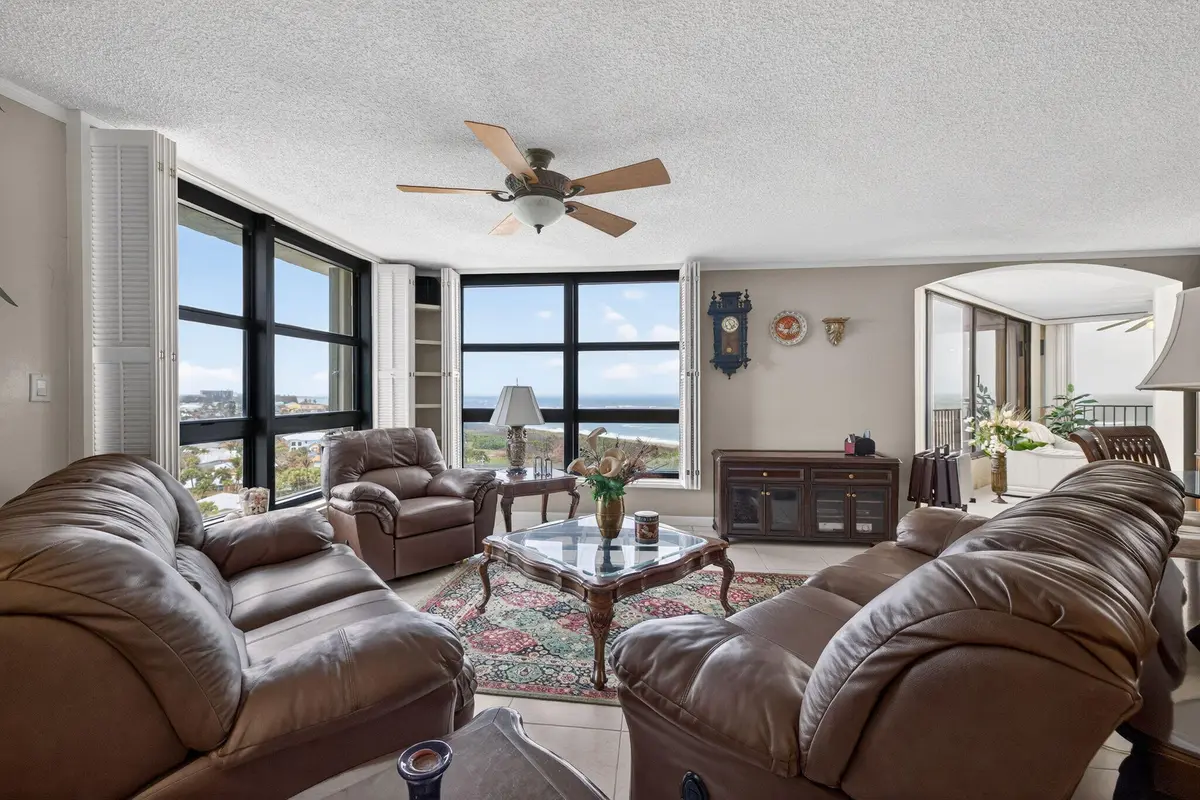 7-web-or-mls-3A5A4110 at 2400 S Ocean Drive 4302, Fort Pierce