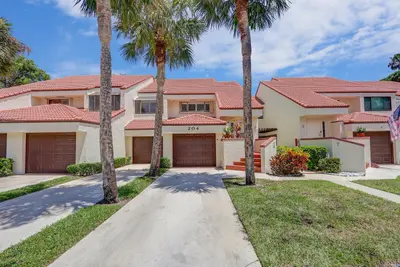 204 Sea Oats Drive F, Juno Beach – Condominium for rent