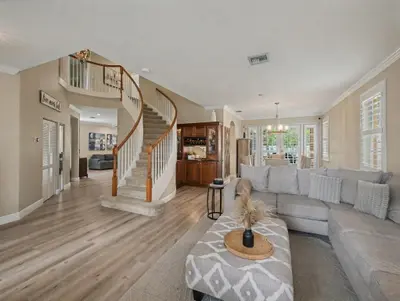 2052 Reston Circle, Royal Palm Beach – sold