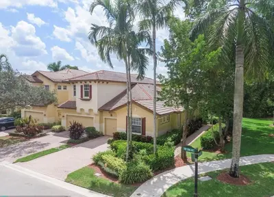 5784 NW 120th Avenue, Coral Springs – sold