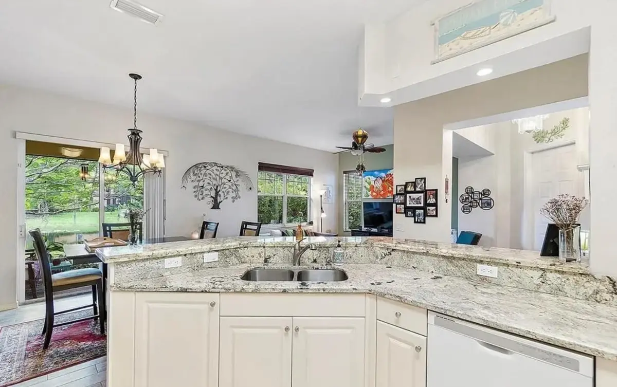 Photo 6 at 5784 NW 120th Avenue, Coral Springs