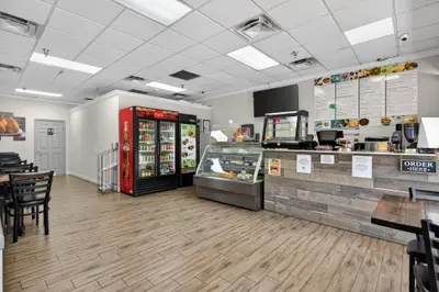 Bakery, Commercial, Deli/Catering, Food & Beverage, Restaurant in Coconut Creek – business for sale in Coconut Creek, FL