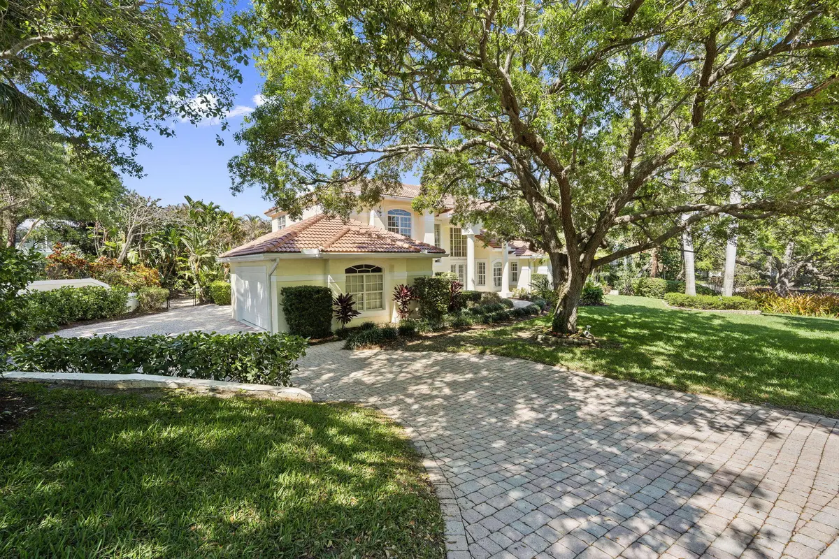 35-web-or-mls-DSC04246 at 4 Castle Hill Way, Stuart
