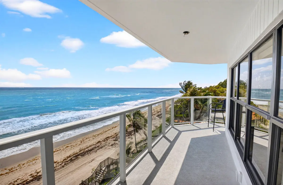 01 Direct Ocean View at 4605 S Ocean Boulevard 5a, Highland Beach