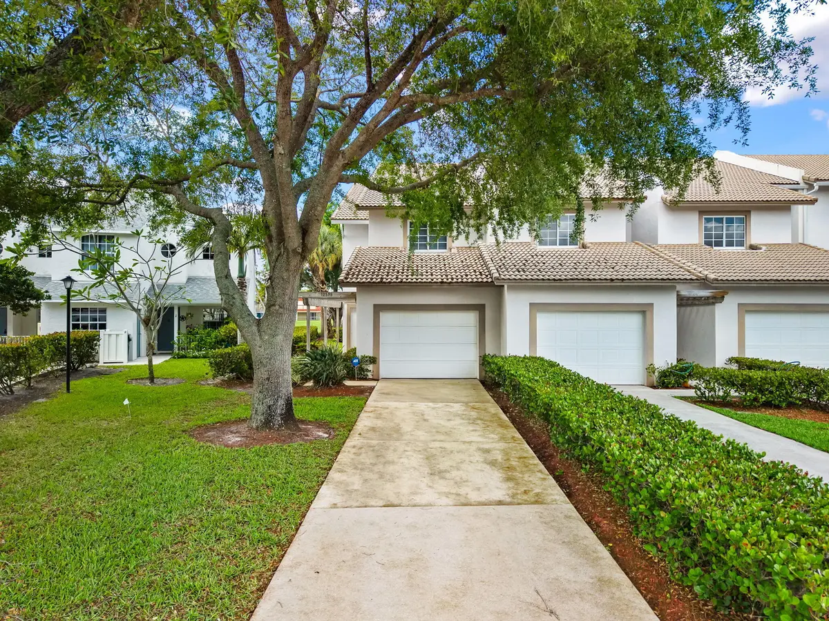 1-web-or-mls-DJI_20260401021738_0060_D at 12598 Westhampton Circle, Wellington