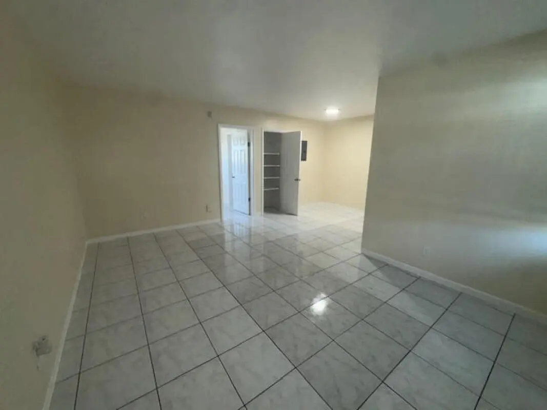 245jpg at 1751 NE 31st Street 26, Pompano Beach