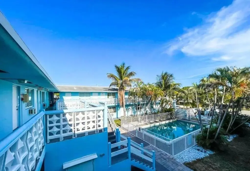 f972ed2b6d358c746757ae7e41ade2b3l-m21991 at 1751 NE 31st Street 26, Pompano Beach