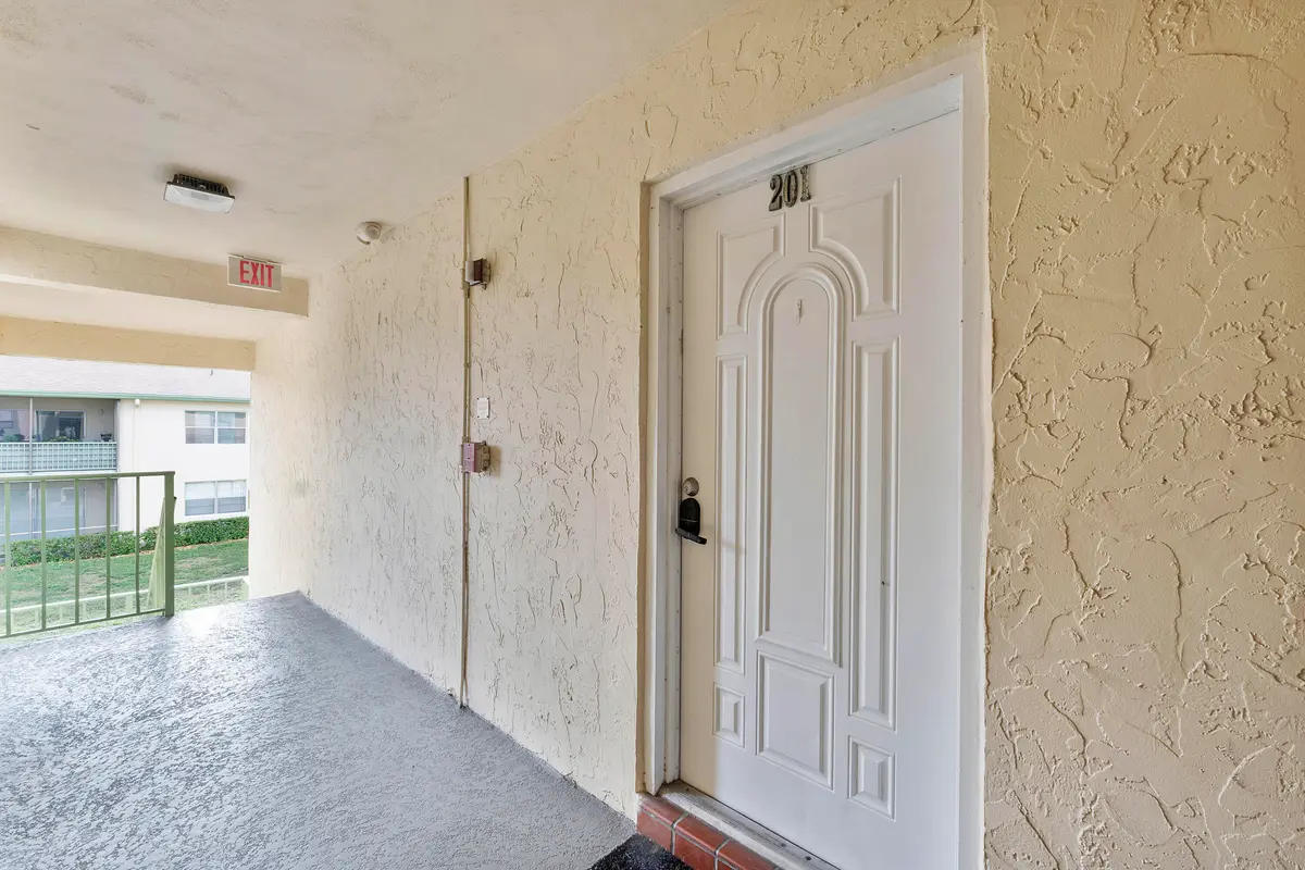 4148 NW 90th Ave U201_013 at 4148 NW 90th Avenue 201, Coral Springs