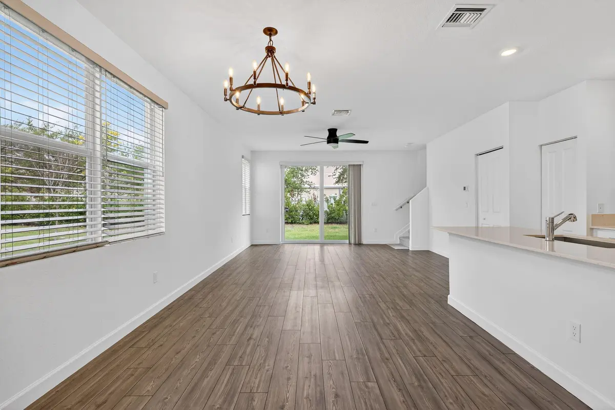 14-web-or-mls-5P1A1397 at 211 SE Woodbark Street, Port St. Lucie