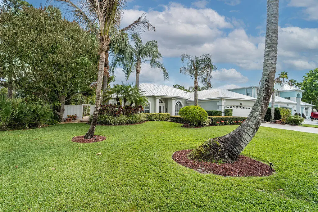 527NWBellworthO-16 at 527 NW Bellworth Place, Jensen Beach