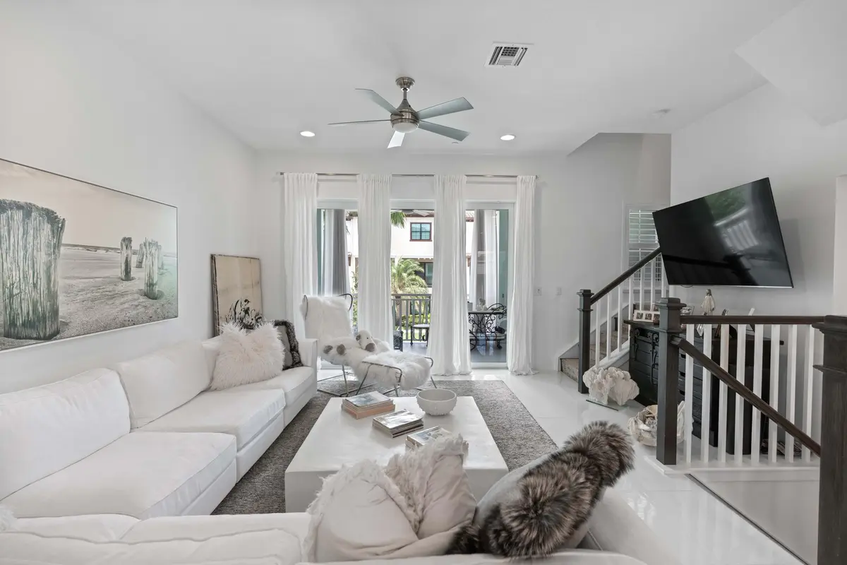 Great room at 3024 Franklin Place, Palm Beach Gardens